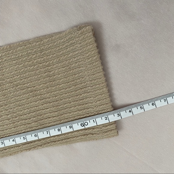 Hollister Long Sleeve Crop Top - Picture 7 of 7